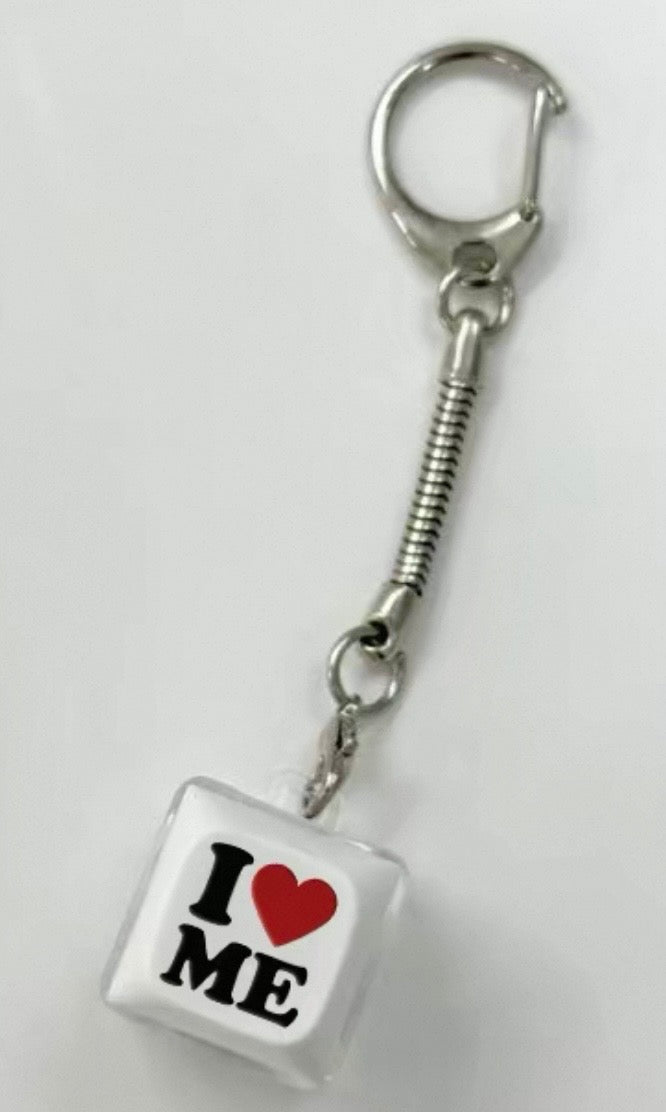 I <3 me